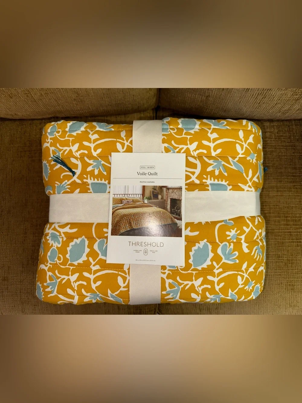 Full/Queen Earthy Vines Quilt